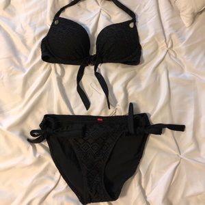 Victoria’s Secret black bikini